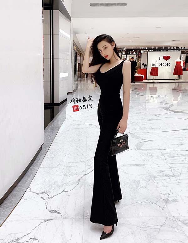 新加坡外围女大学生