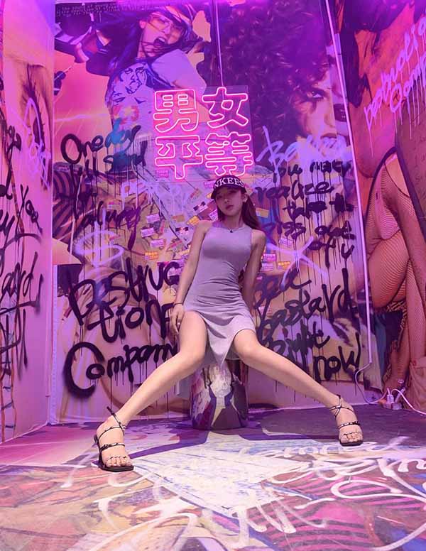 迪拜高端模特经纪人